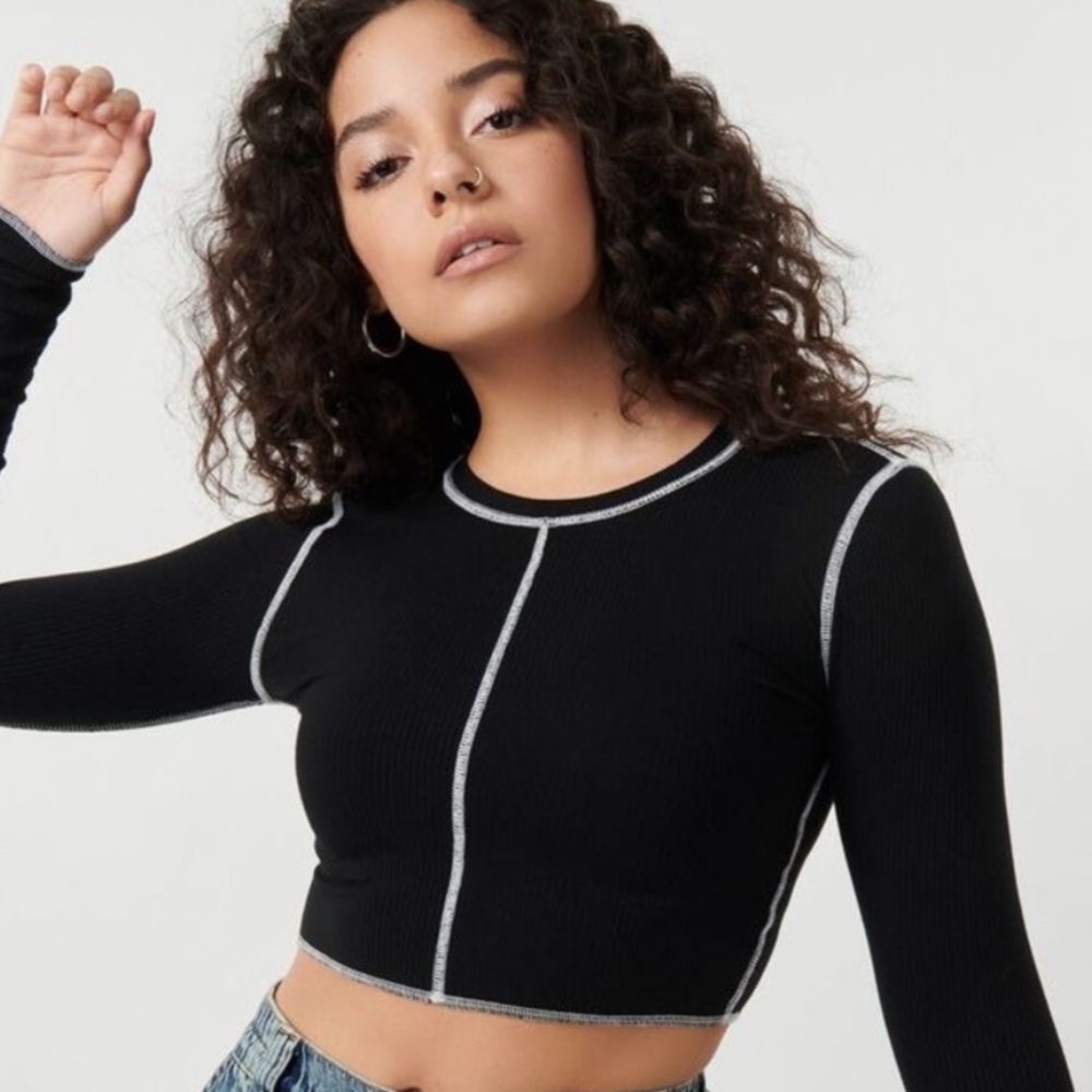 Garage Long Sleeve Black Cropped Top